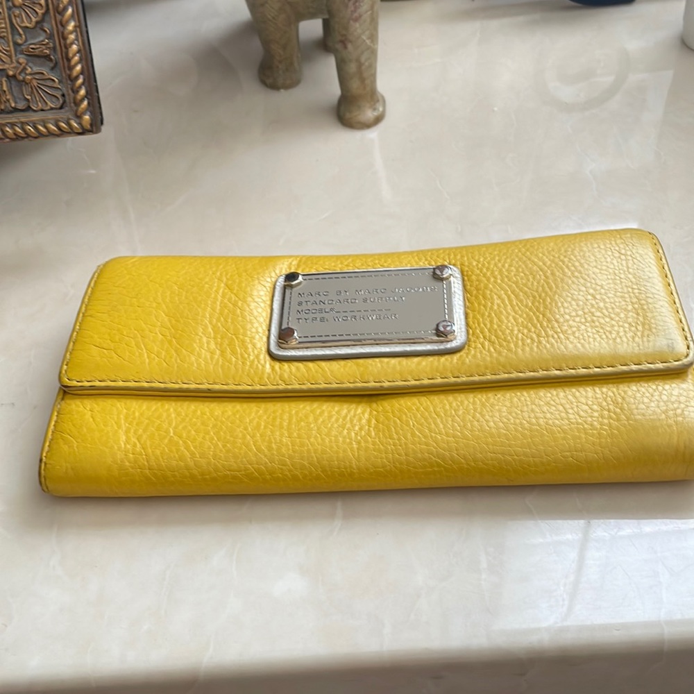 Marc Jacobs wallet